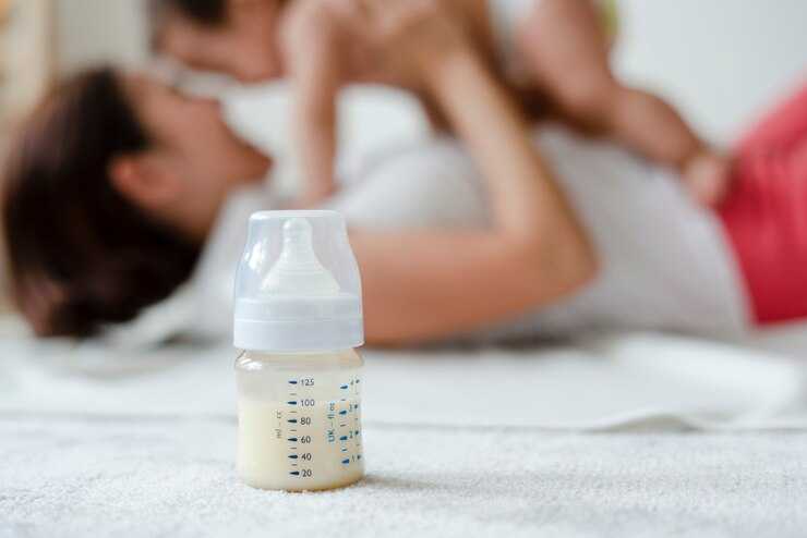 Botol Susu Tidak Steril Bikin Diare Bayi, Mari Cek Faktanya!